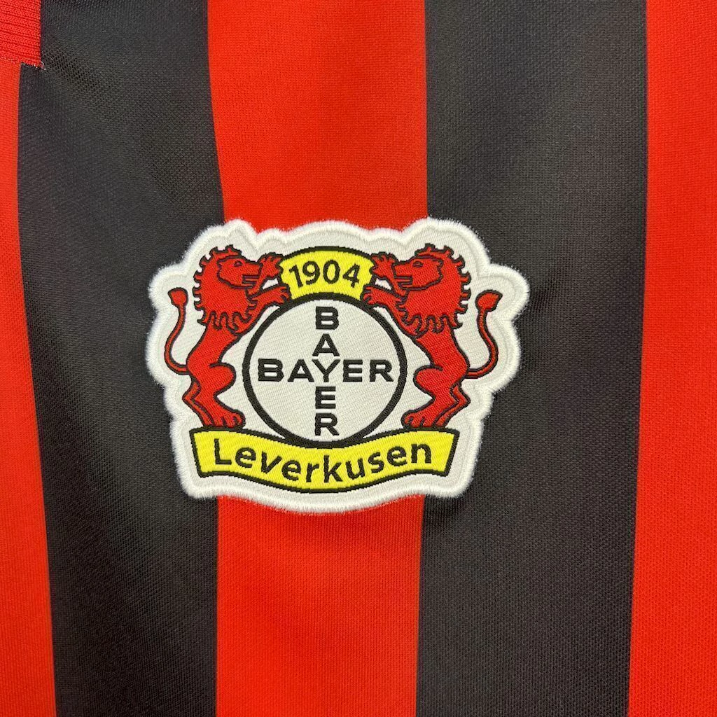 2000-01 Bayer 04 Leverkusen Home