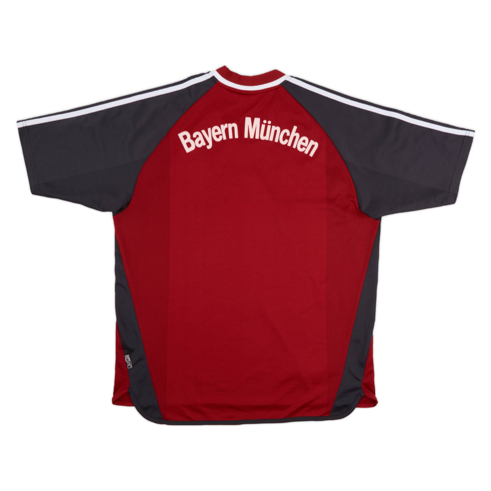 2001-02 FC Bayern München Away