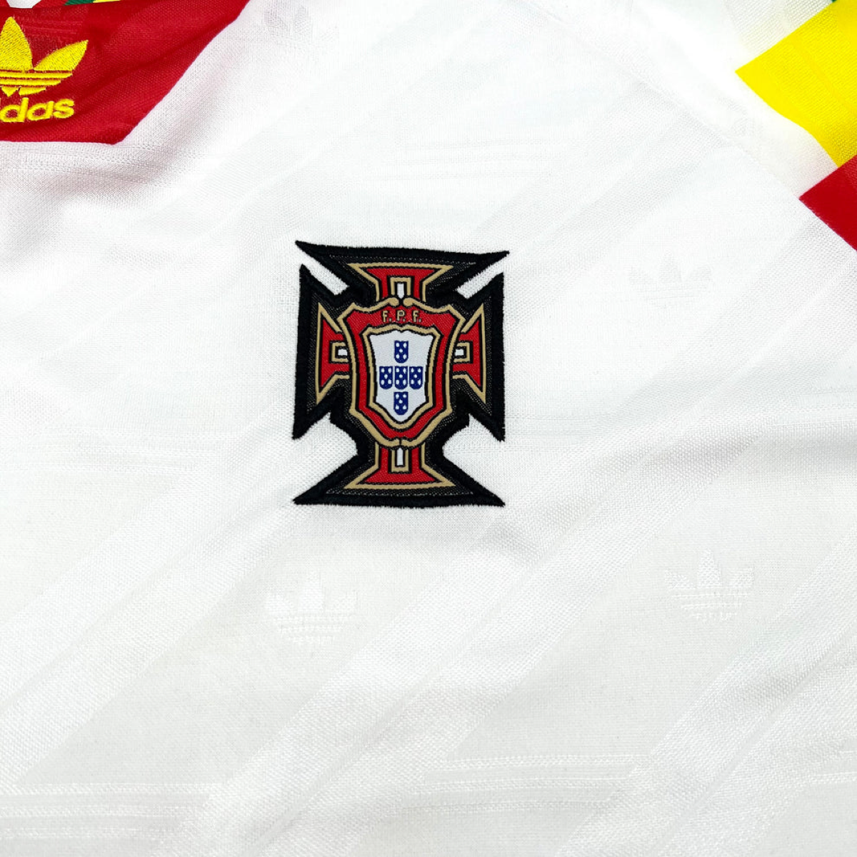 1992 Portugal Away