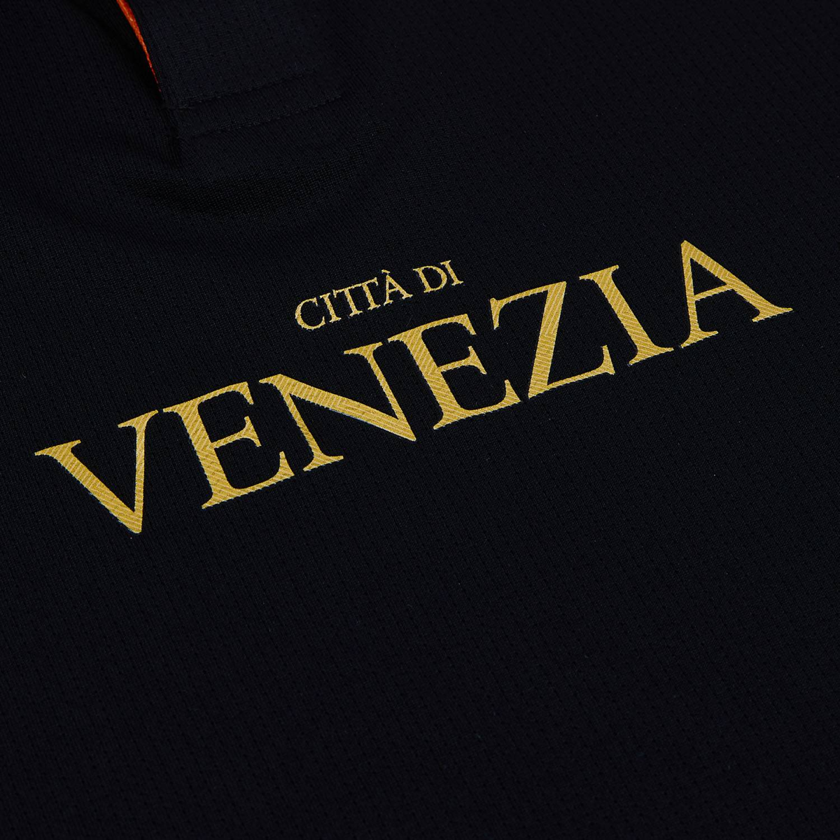 2022-23 Venezia FC Local
