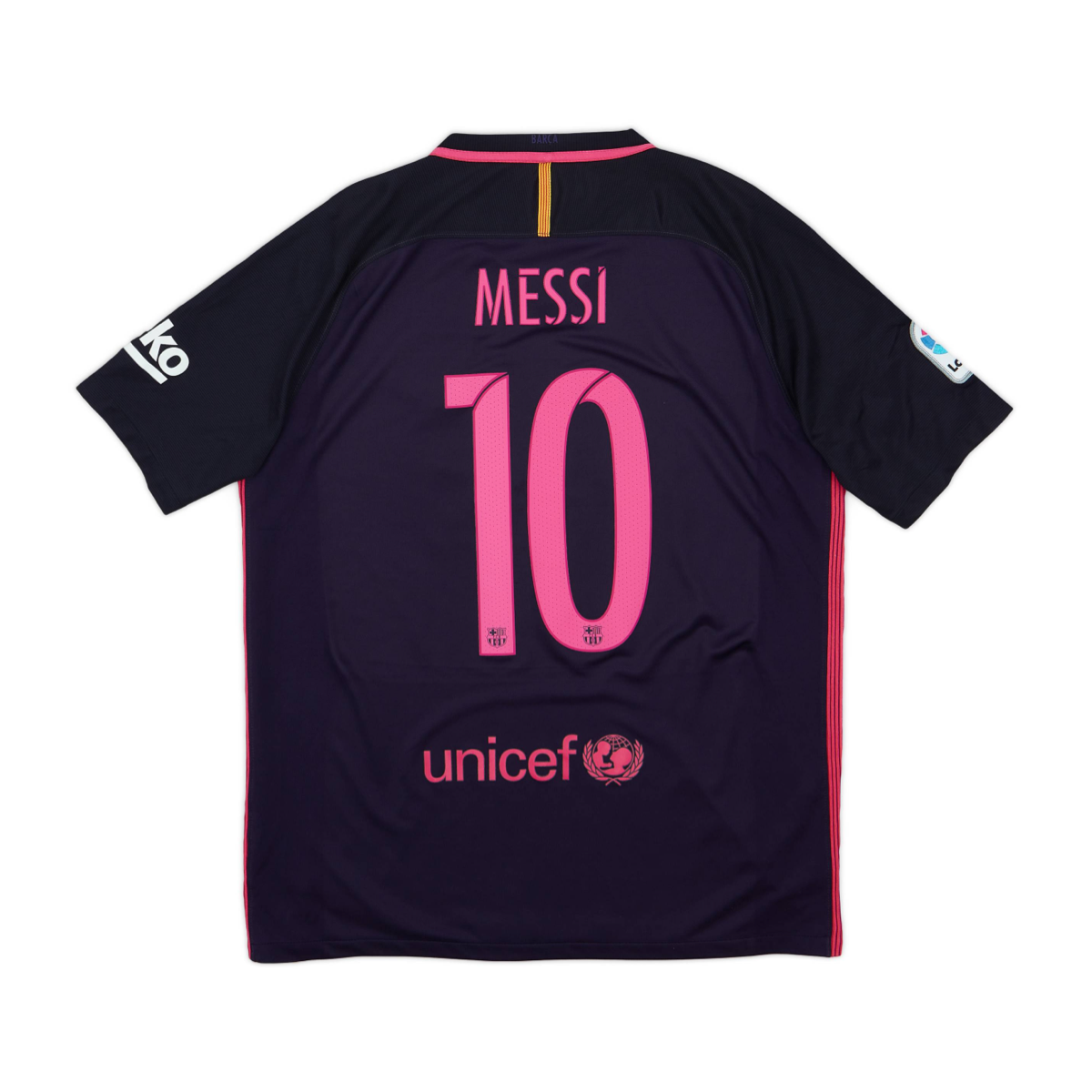 2016-17 FC Barcelona Away