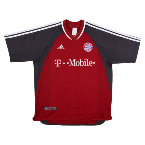 2001-02 FC Bayern München Away