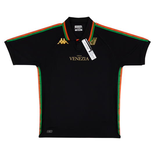 2022-23 Venezia FC Home