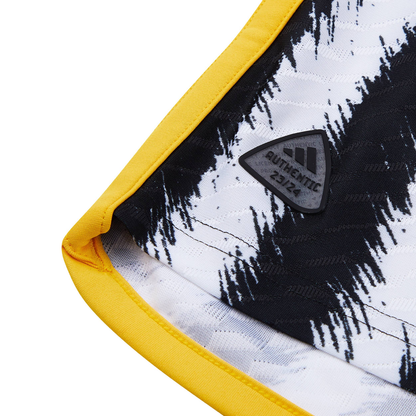 2023-24 Juventus FC Home