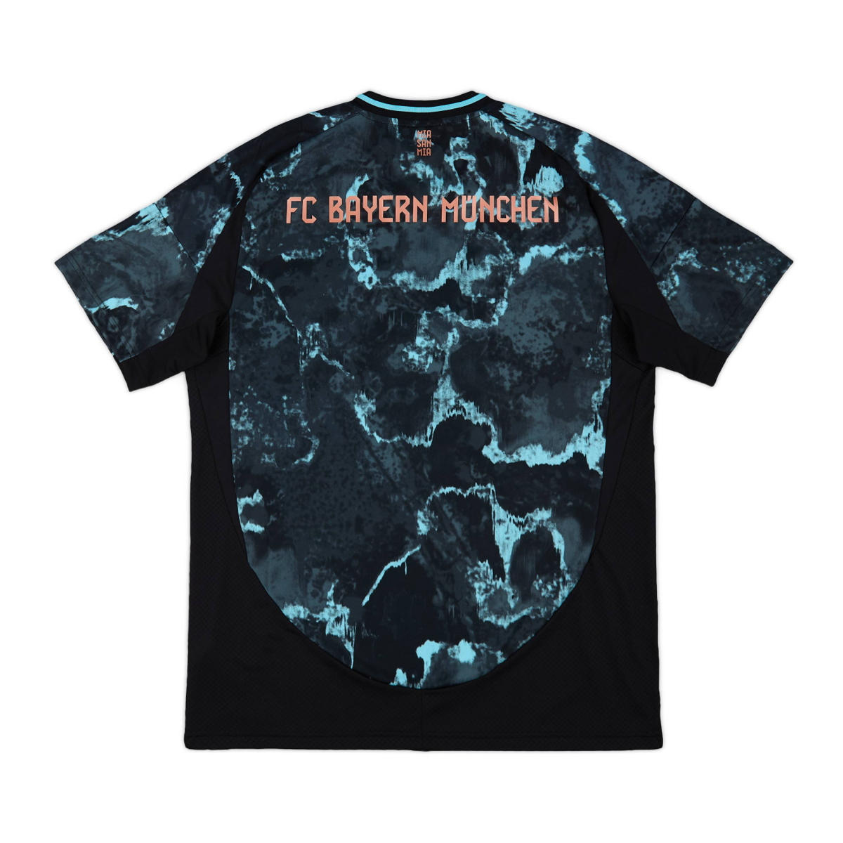 2024-25 FC Bayern München Away