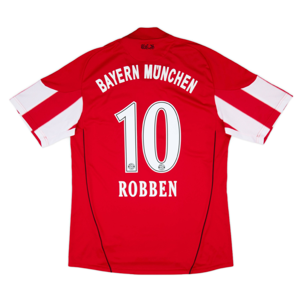 2010-11 FC Bayern München Home