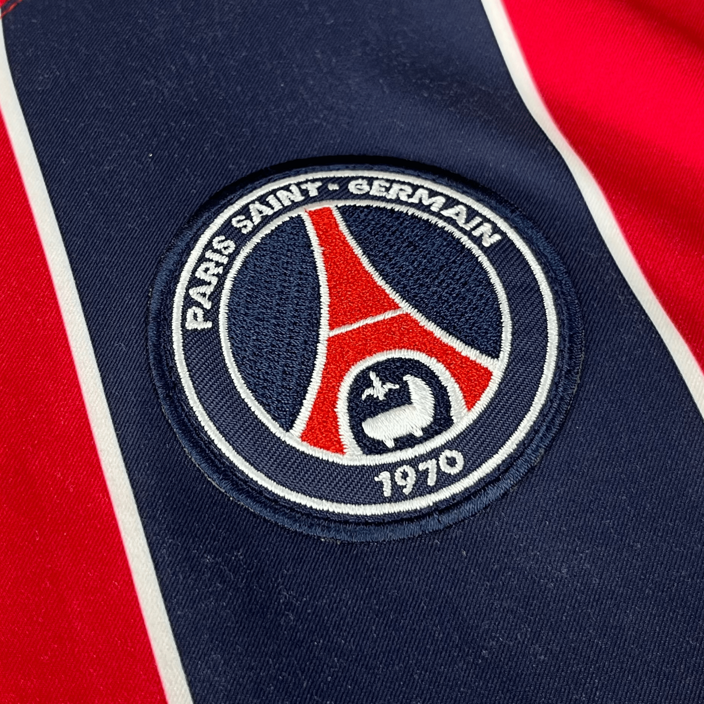 2004-05 Paris Saint-Germain FC Home