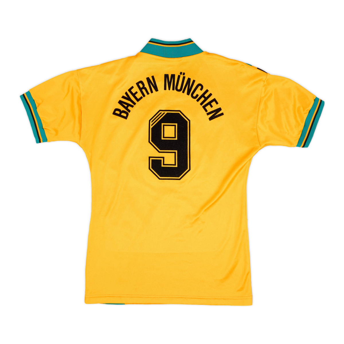 1993-94 FC Bayern München Away